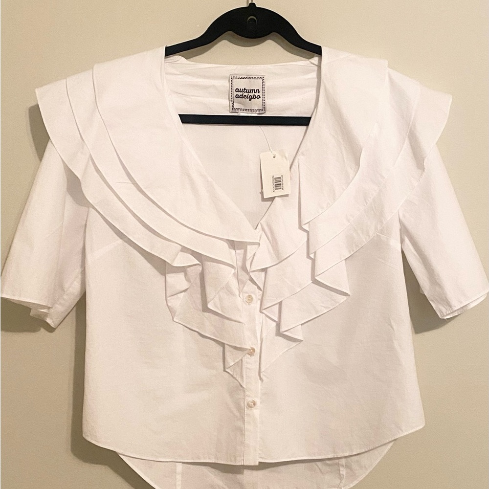 autumn adeigbo
/ BRIELLE BLOUSE‎